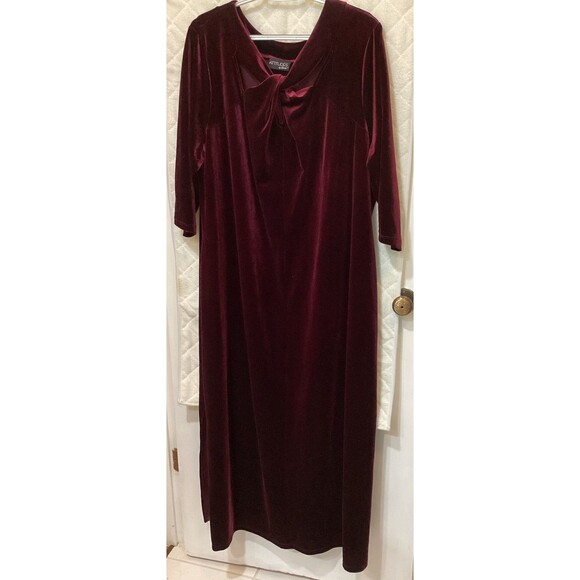 Attitudes by Renee Dresses & Skirts - Attitudes by Renee Regular Knit Velvet Maxi Dress Merlot 2XL New Burgundy